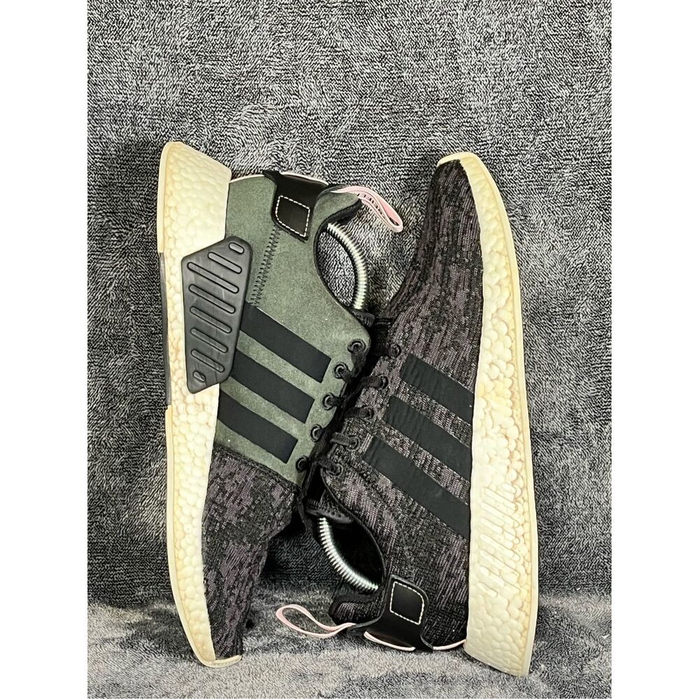 Adidas Boost 3 Stripes women Athletic Shoes Sz.11